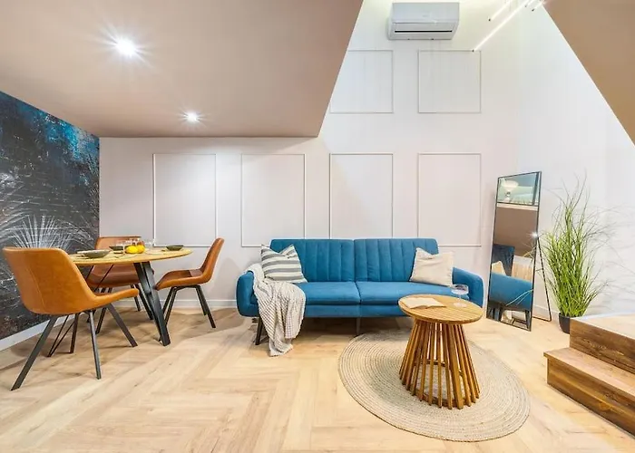 Modern Oasis In Roekk Street By Newave Apartments